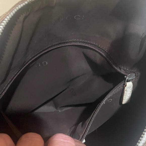 Vintage Gucci Neutral Canvas and White Leather Hobo/Shoulderbag - Picture 10 of 13